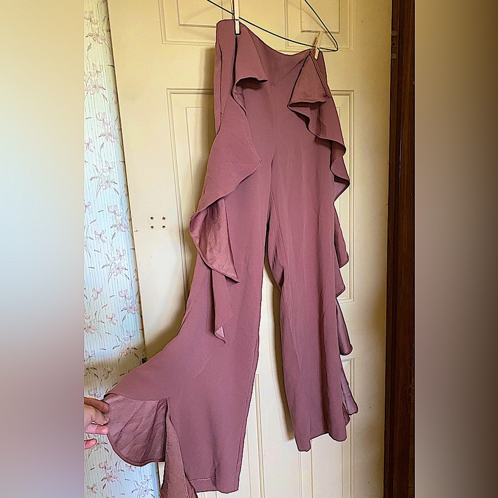 Adorable Amaryllis Flare Pants 💞